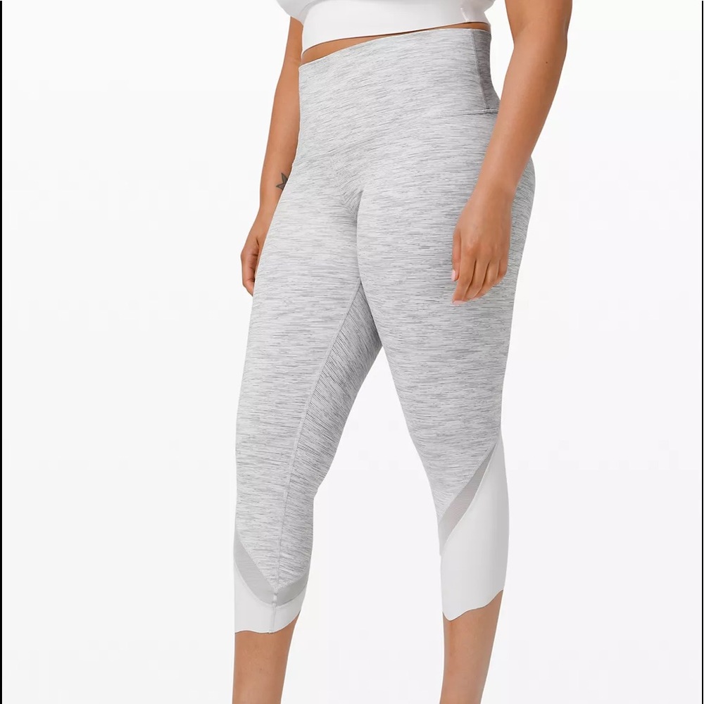 Lululemon Wunder Under Crop High-Rise Luxtreme 23"